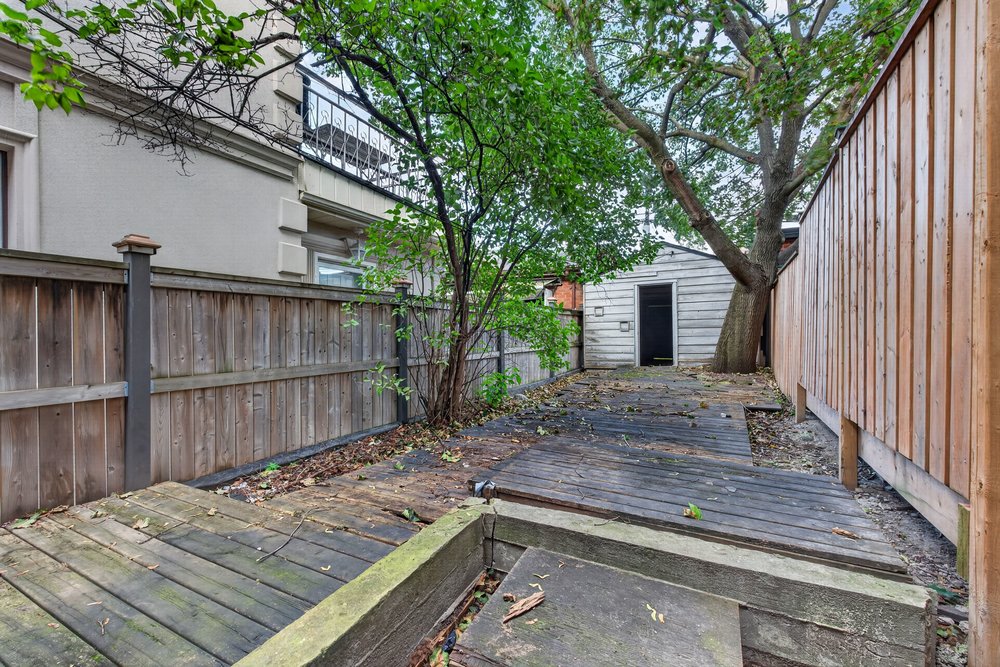483 Roxton Rd — photo 8