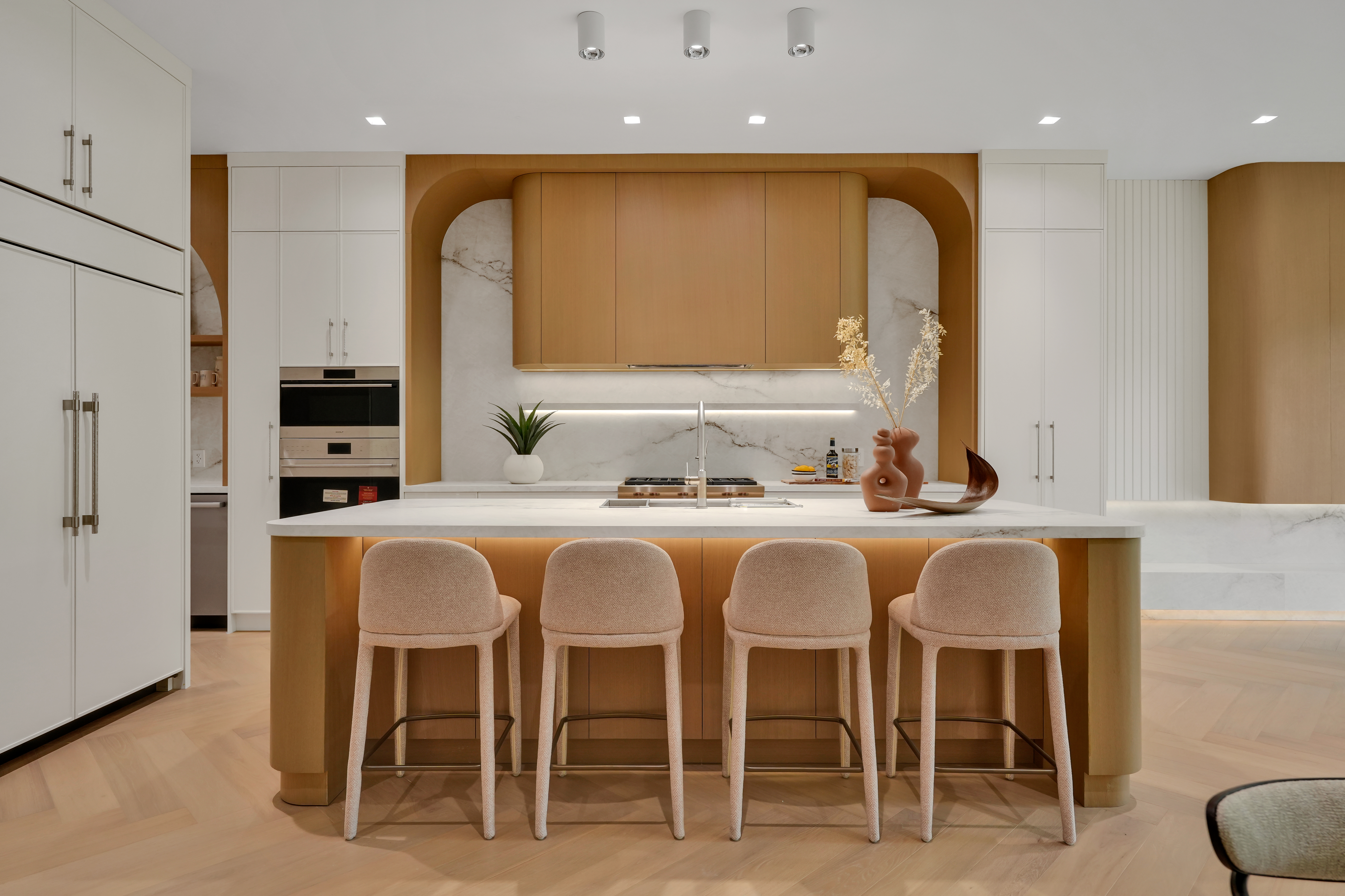 108 Heath Street W — photo 8