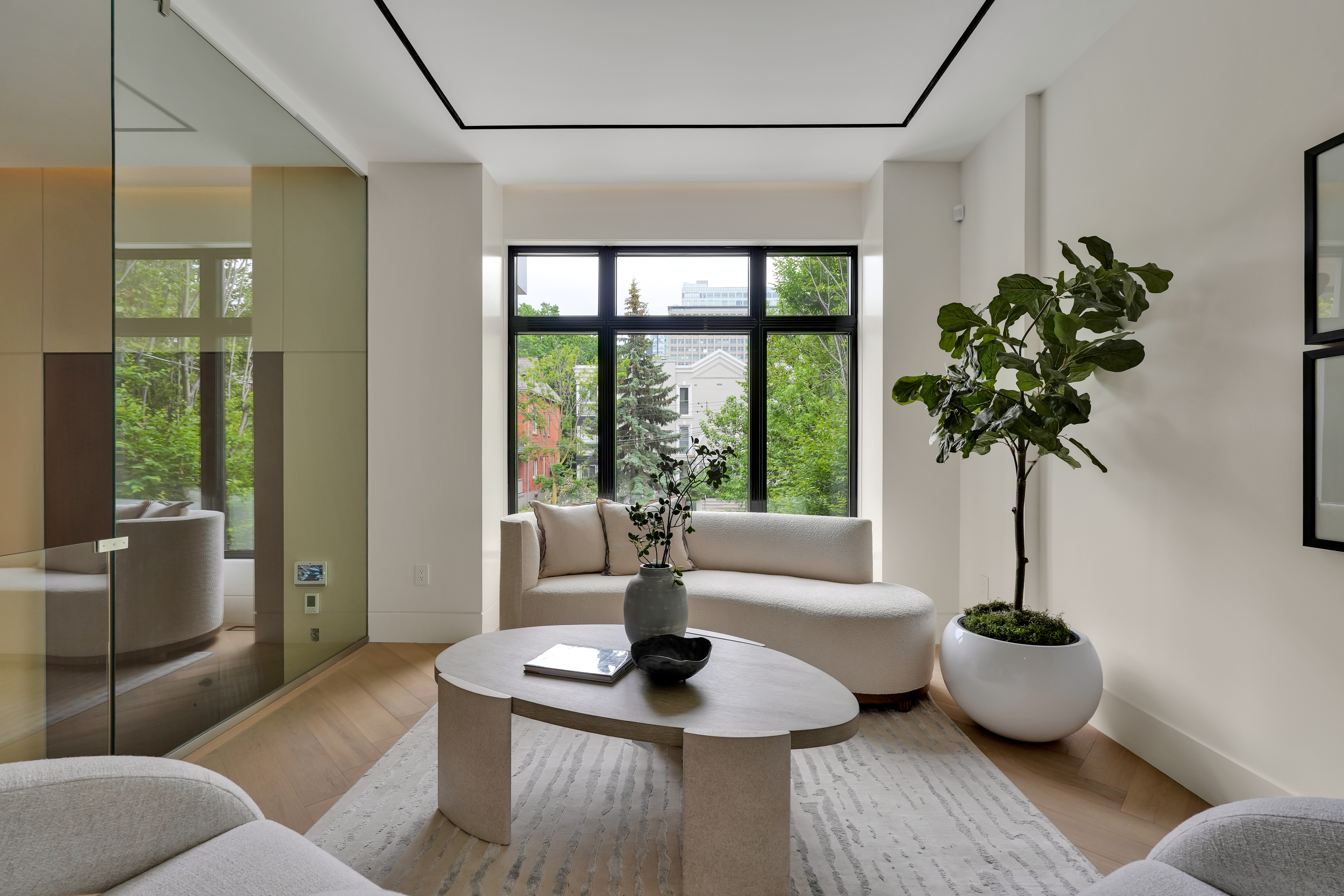 108 Heath Street W — photo 5