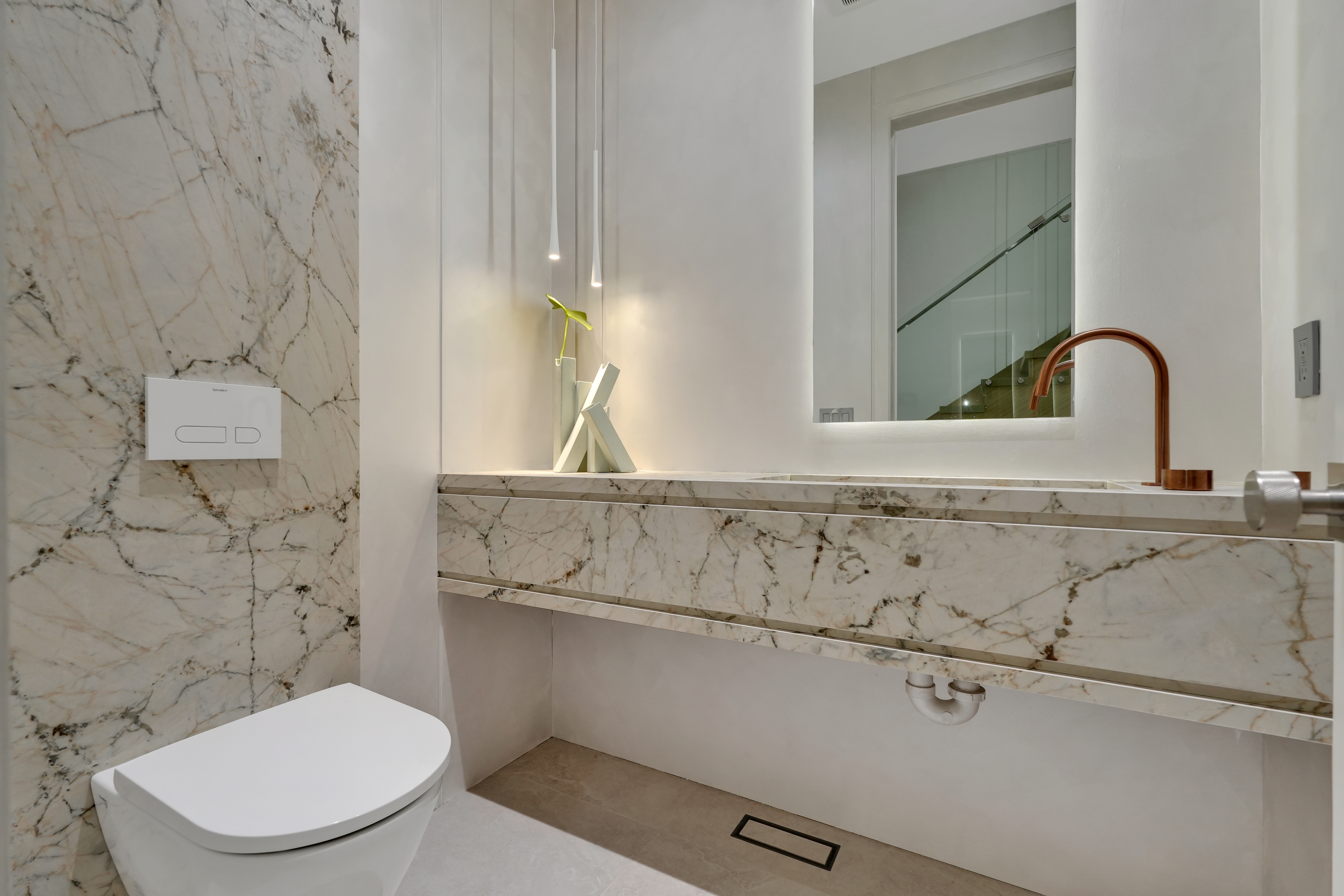 108 Heath Street W — photo 6