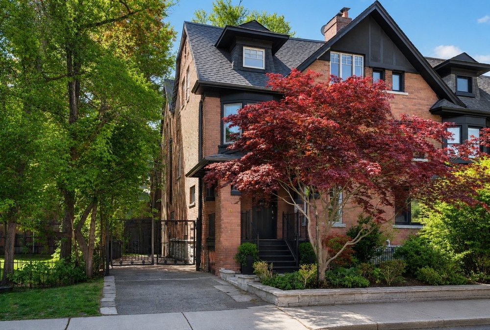 89 Bernard Avenue — photo 1